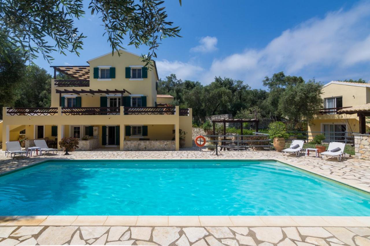 Villa Elaia Suites & Apartments No.1 Gaios Luaran gambar